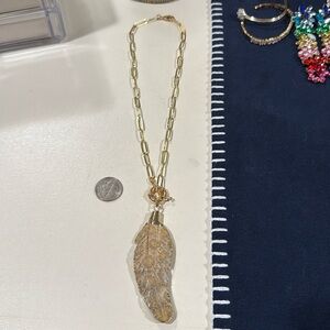 Women’s Feather Link Necklace